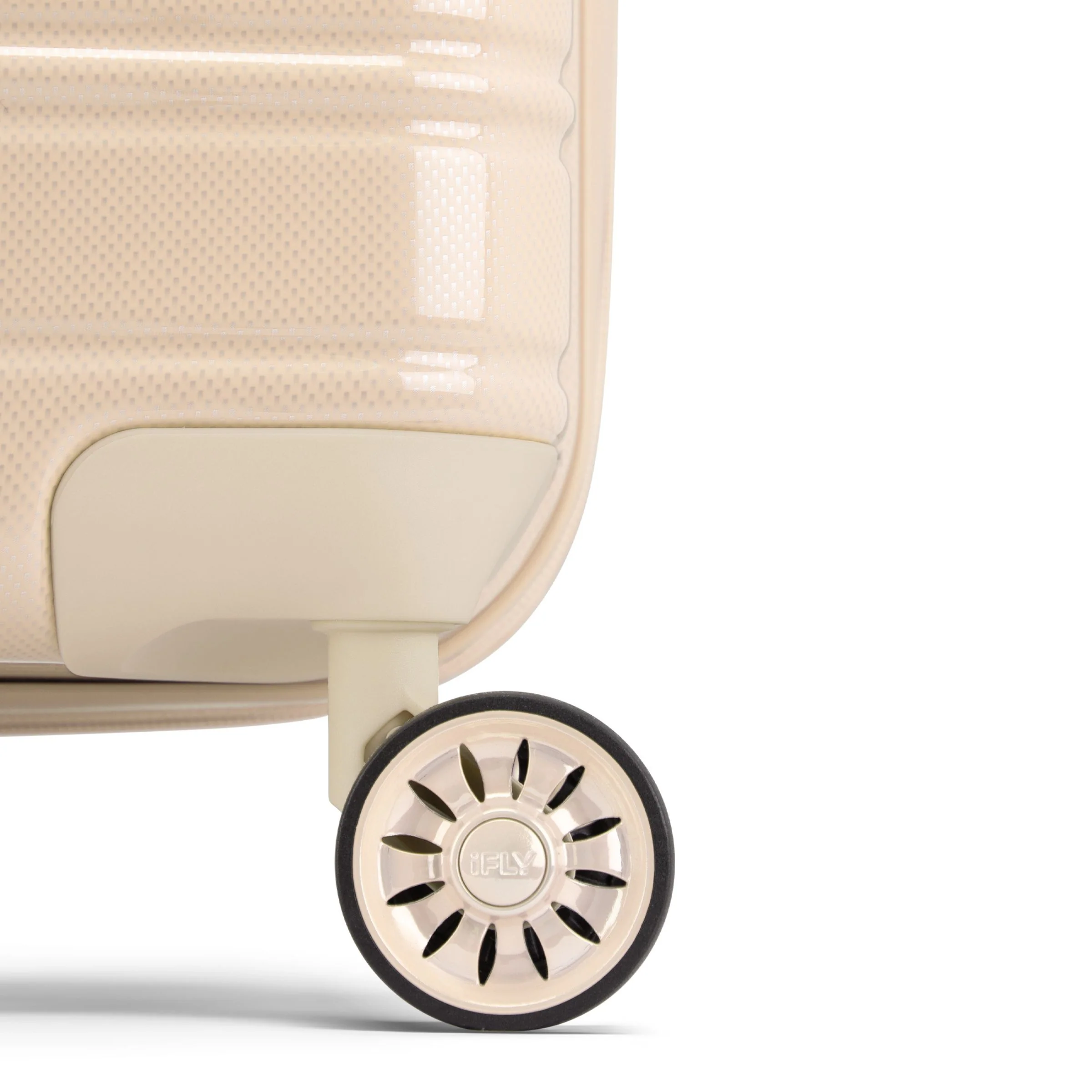 The Carry-On - Image 8