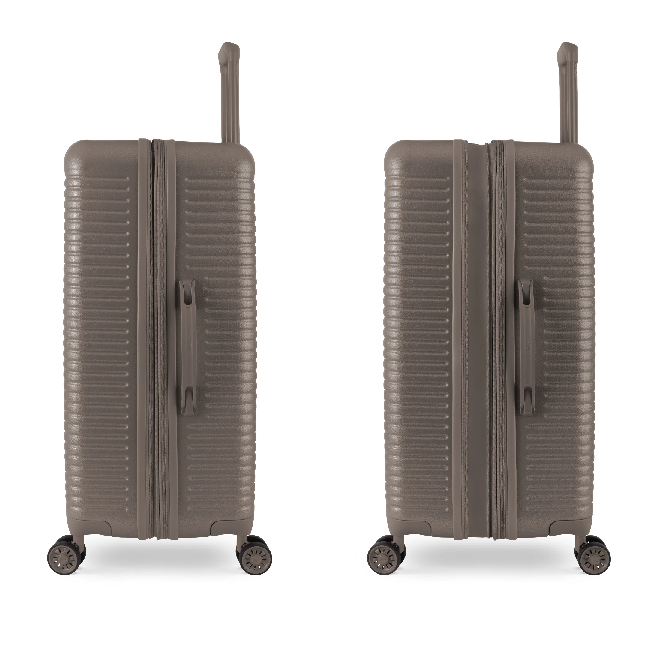 The Extra Large Check-In - Image 4